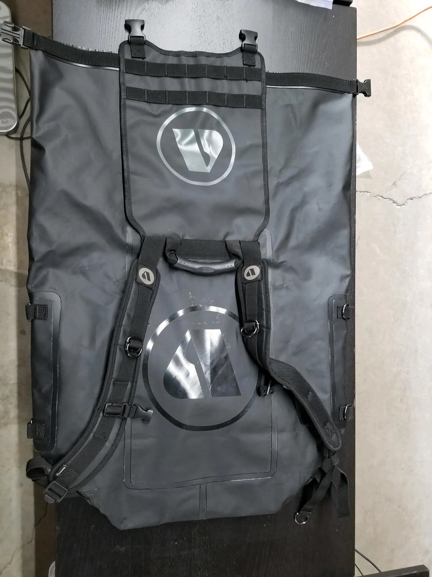 Used Apeks DRY75L Twin Core For Combined Wet/Dry Storage Backpack